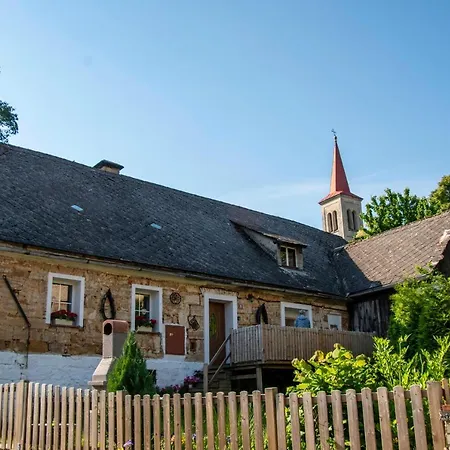 Feriehus Kamenny Dum Bezdedice-machuv Kraj *